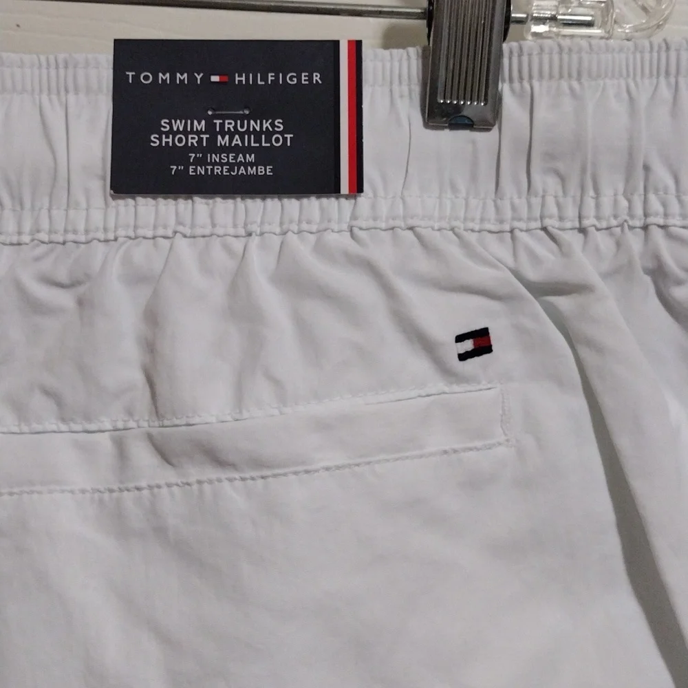 Tommy Hilfiger Men's 7” Flag Swim Trunks with Quick Dry White Size XL 🆕